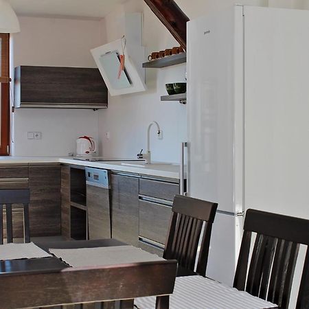 Apartamento Attic With Parking, Near The Center Of Cb - 110M2 Ceske Budejovice Exterior foto